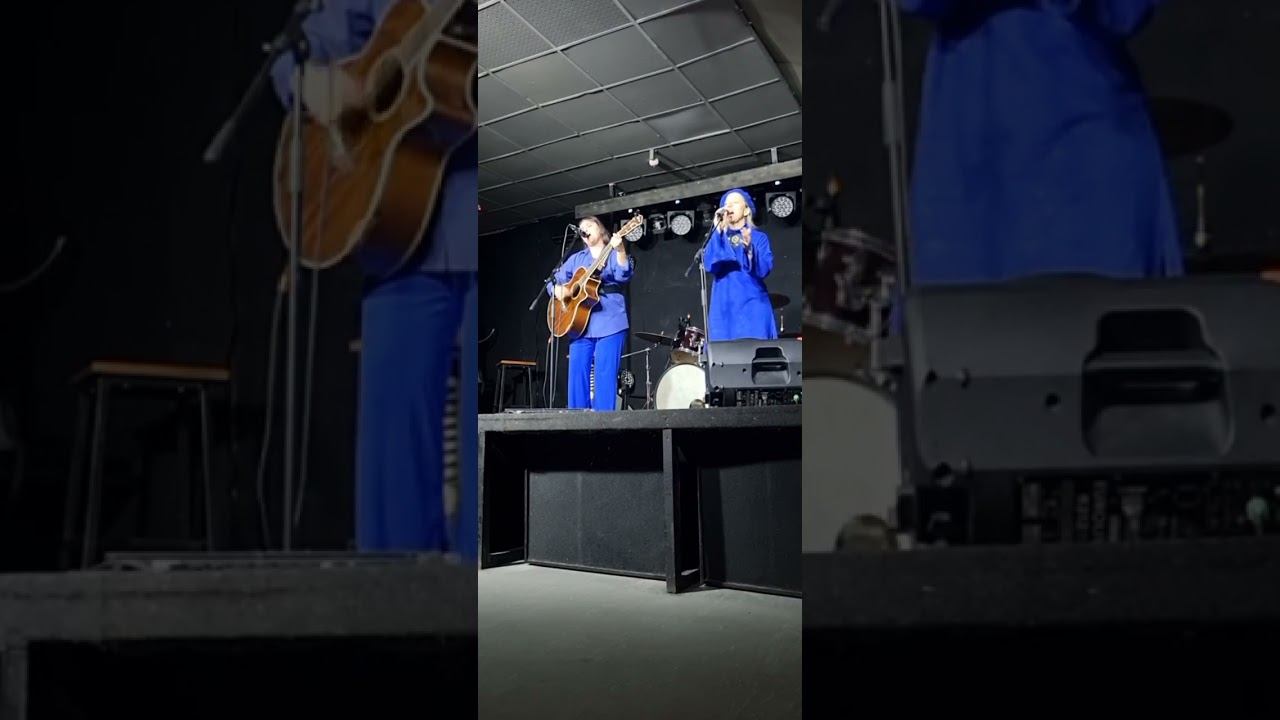 Лора КайноЗоя "Только бы"