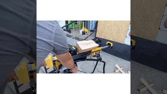 Гидравлический дровокол Huter смотреть онлайн