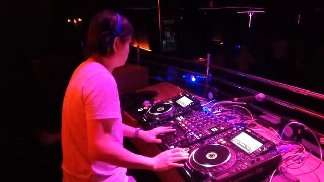 Dj vallent смотреть онлайн