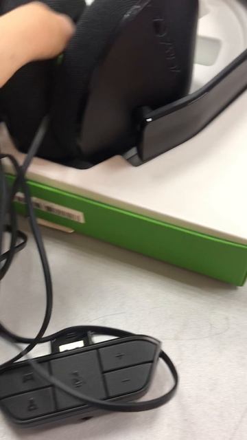 Наушники Xbox смотреть онлайн
