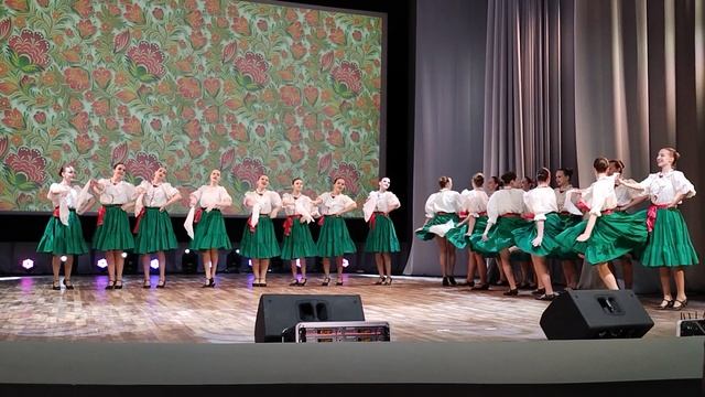 "Чеботуха" смотреть онлайн