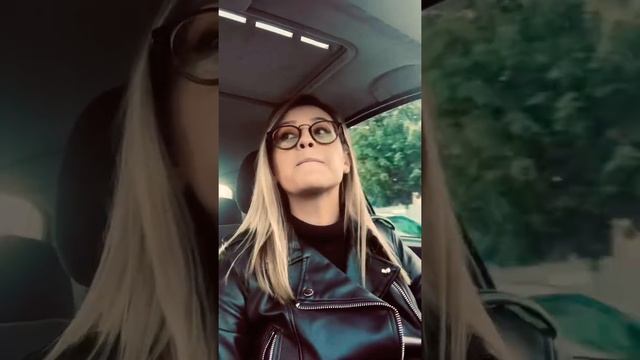First vlog: Sexul oral și femeile timide смотреть онлайн