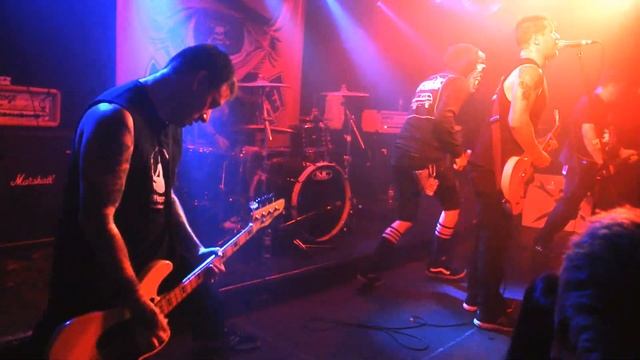 Teenage Bottlerocket - stupid games - live - Berlin - Cassiopeia - 10.08.2013 смотреть онлайн