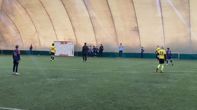 Армада (2013) vs Фаворит Выборг(2013), Red Star League, зима 24/25, 09.02.2025, 8 тур, 1 тайм, 0:2 смотреть онлайн