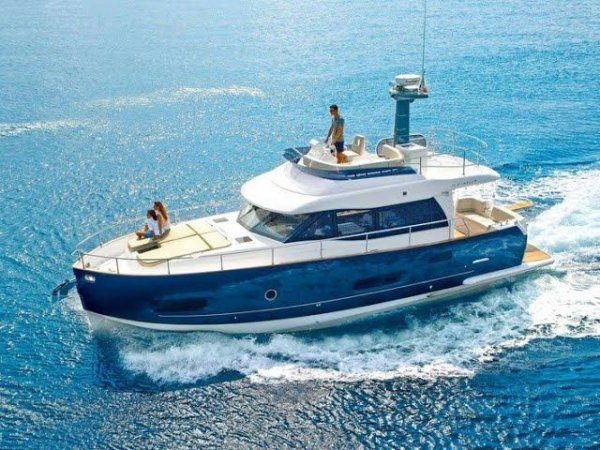 Azimut Magellano 43