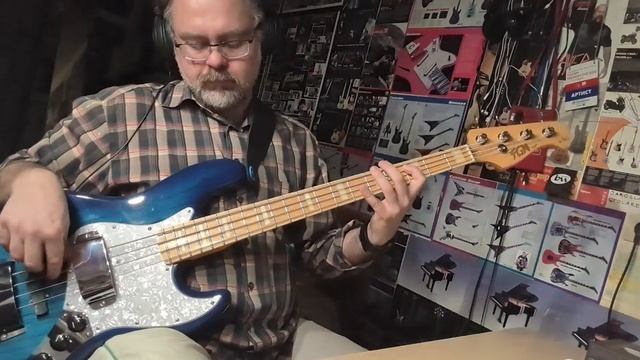 DRORI-HANSEN FURNITURE- _Family_ (bass Cover)