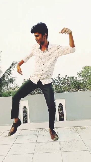 Ammadi dance cover #shorts #reels #trending #sandy #sandydance #awesome #trending #shortsfeed смотреть онлайн