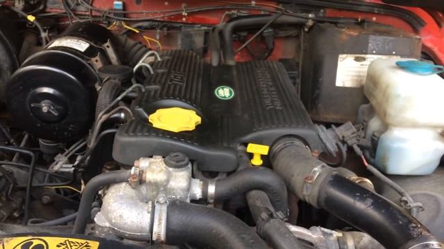 Land Rover Defender 110 Station Wagon 300 TDI turbo diesel engine start up + rev sound смотреть онлайн