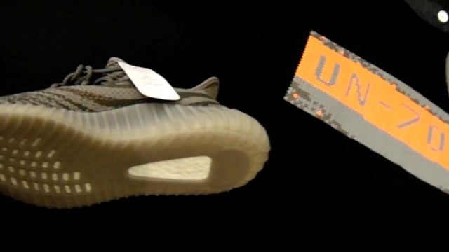 Yeezy 350 Boost V2 "Beluga" ft Urban Necessities Popped Edition смотреть онлайн