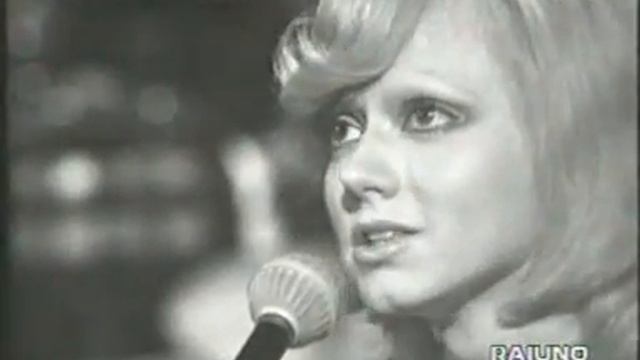 RITA PAVONE FINALMENTE LIBERA live! смотреть онлайн