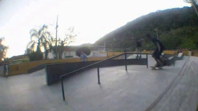 Monga Skatepark смотреть онлайн