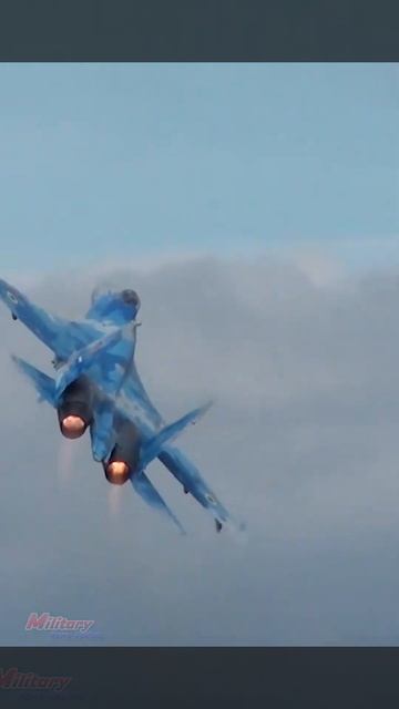 Sukhoi SU-27 Cobra Manuver #shorts смотреть онлайн
