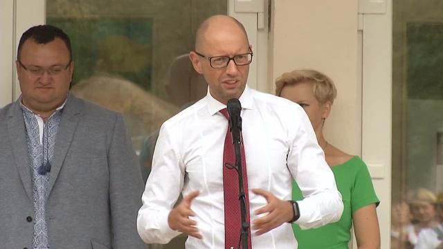 А. Яценюк у Чернівцях: Якісна дошкільна освіта необхідна для формування якісної вищої школи смотреть онлайн