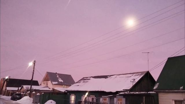 Фиолетово малиновое небо смотреть онлайн