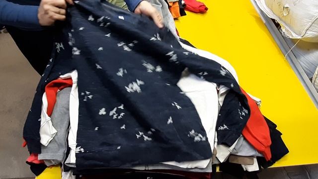 Толстовки (-W1-Adult Sweatshirts No.1) - С 325 смотреть онлайн