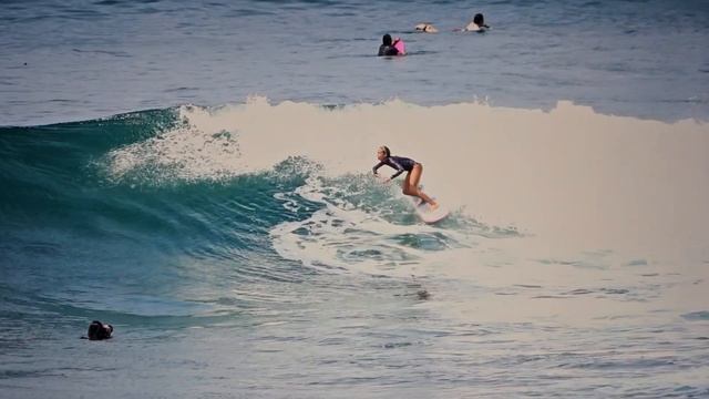 Lani Moore Aloha смотреть онлайн