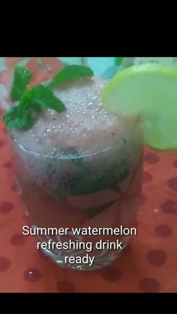 Summer refreshing drinks//watermelon drink//lemon & ginger drink#Shorts/Mona's kitchen. смотреть онлайн