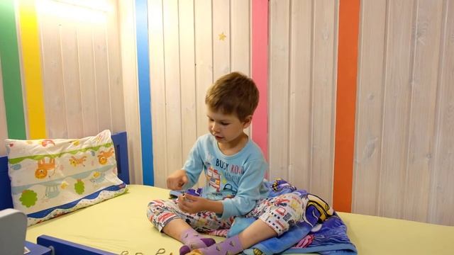 2020-07-17 Рассказ об остром Игуаре и его друге Винцелесте... смотреть онлайн