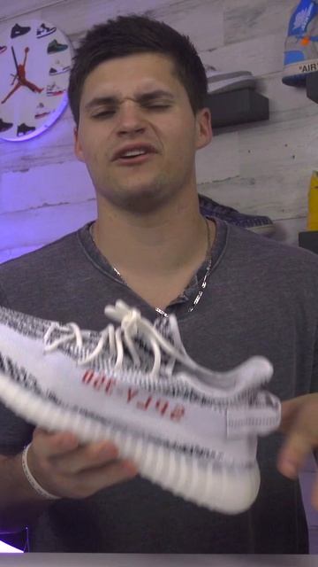 Yeezy 350 Zebra Unboxing #yeezy #yeezy350v2 #yeezy350v2zebra #yeezy350 #unboxing смотреть онлайн