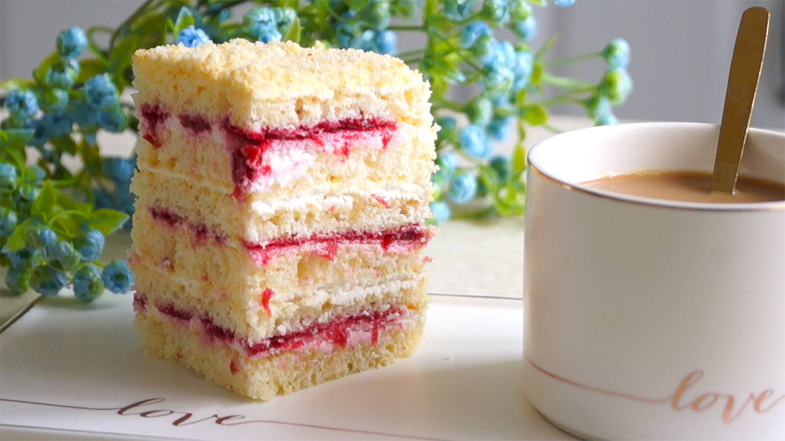 Невероятно вкусно и быстро. Торт за 30 минут. Знаменитый торт «Молочная девочка» смотреть онлайн