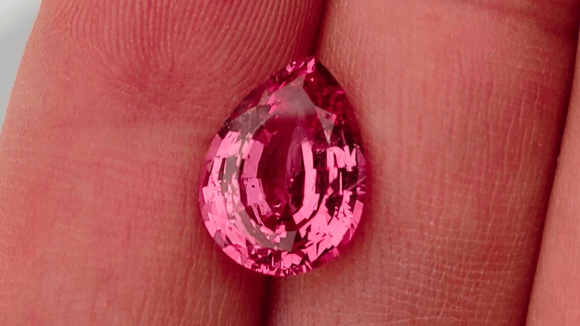 Обзор камней КУХ-И-ЛАЛ: Розовая Искристая Шпинель Со Склонов Памира