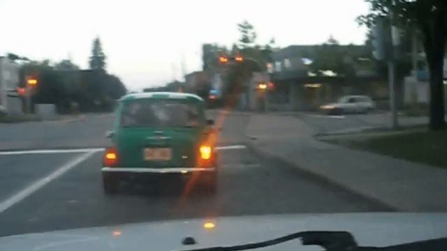 That's one cool customised car смотреть онлайн