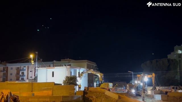 19 Luglio 2022 - Barletta, Demolizione Casello Ferroviario, Partiti I Lavori