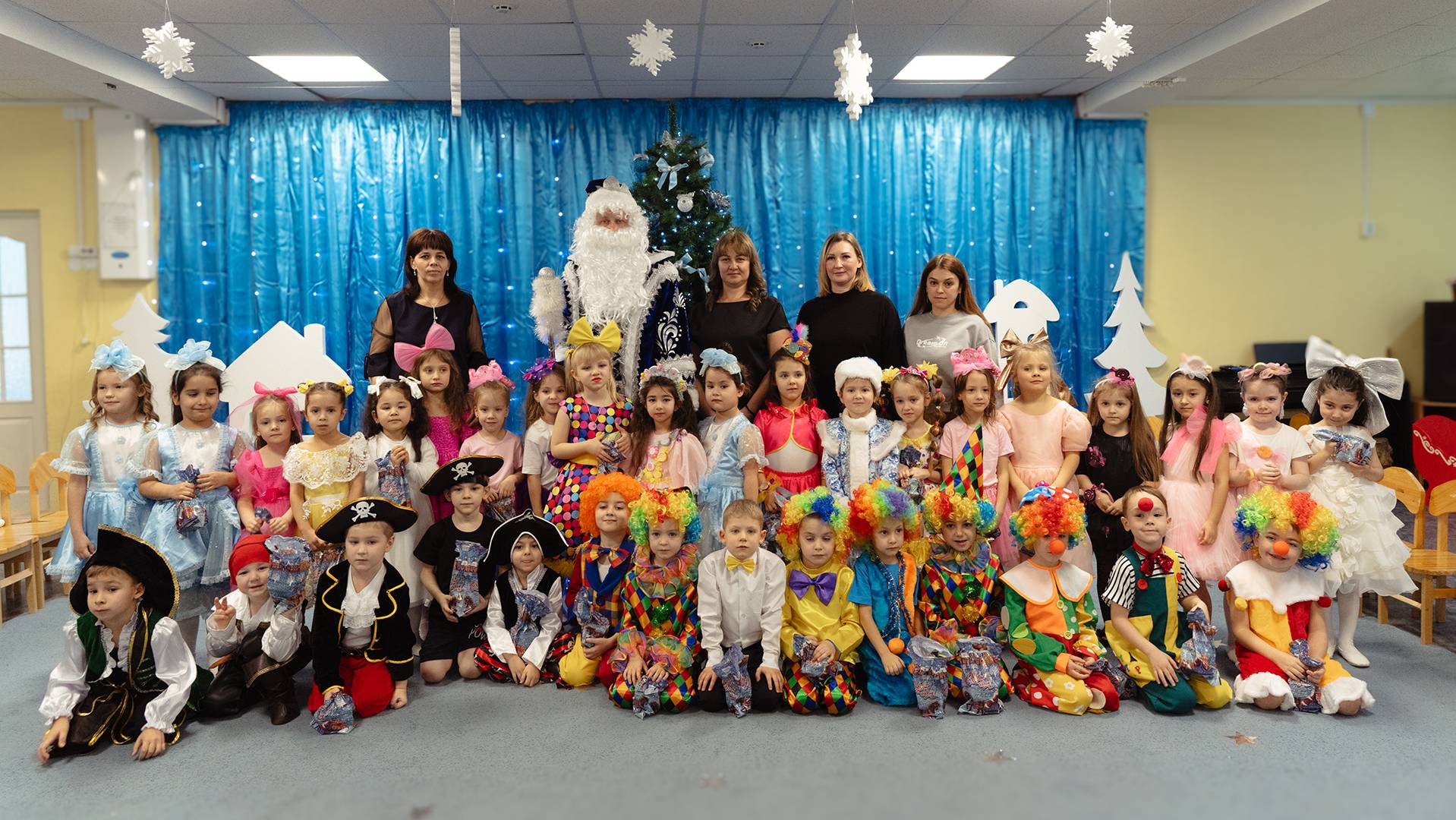 Новогодний утренник 2025 года 3я группа смотреть онлайн