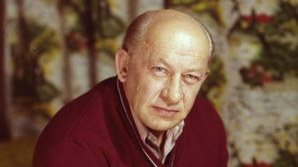 Памяти Евгения Евстигнеева (видео 2016 г.)