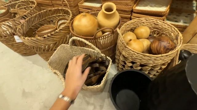 Паттайя.Обзор на магазин ‘’Nanajaksarn’’ РЕКОМЕНДУЮ. смотреть онлайн