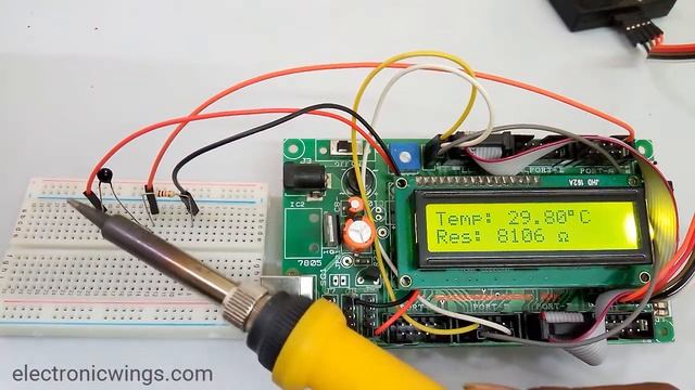 PIC NTC Interfacing смотреть онлайн