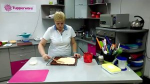 Рулет лимонный. Силиконовый противень Tupperware