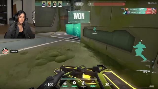 "This is PEAK PRO GAMEPLAY!" (ft. Optic Yay, SEN Tarik, Valkyrae, and Bluefille) | TrulyTenzin смотреть онлайн