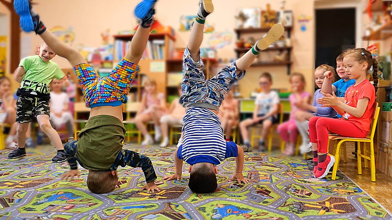 С наступающим Летом!!! смотреть онлайн