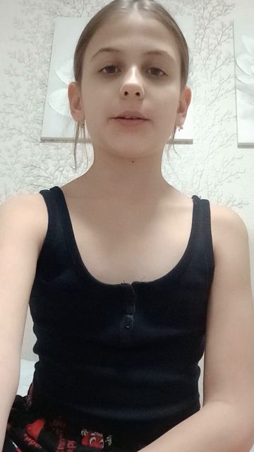 Полинка-мандаринка🌸