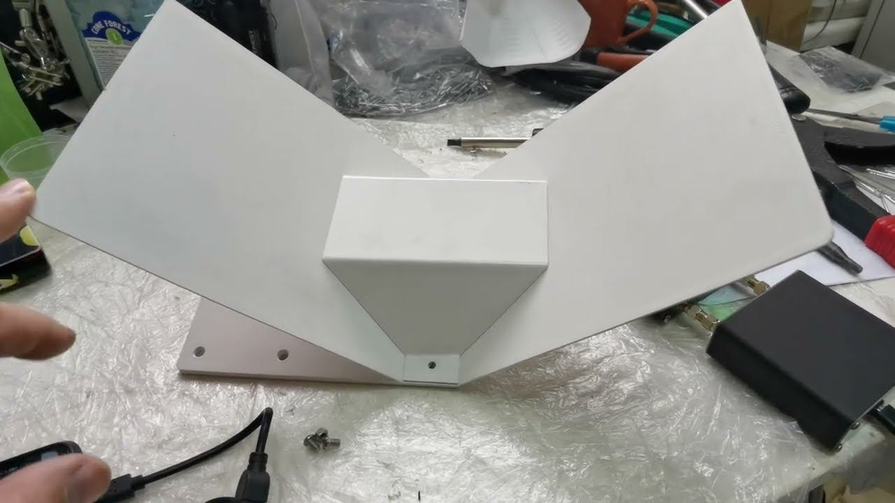 Вскрытие 4G антенны, которую вы никогда не купите. Вторая серия. смотреть онлайн