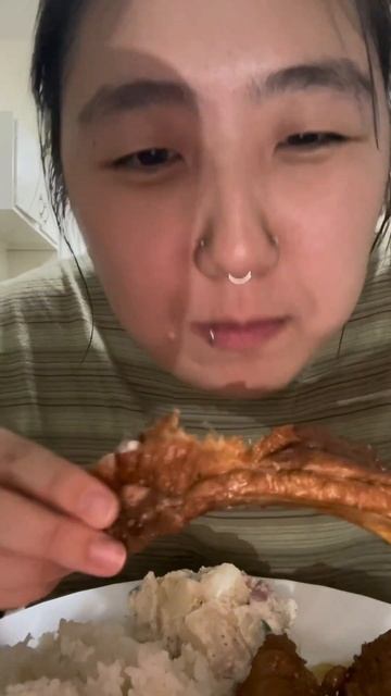 Korean Soy Garlic Ribs Mukbang 🤤 #eatingshowmukbang смотреть онлайн