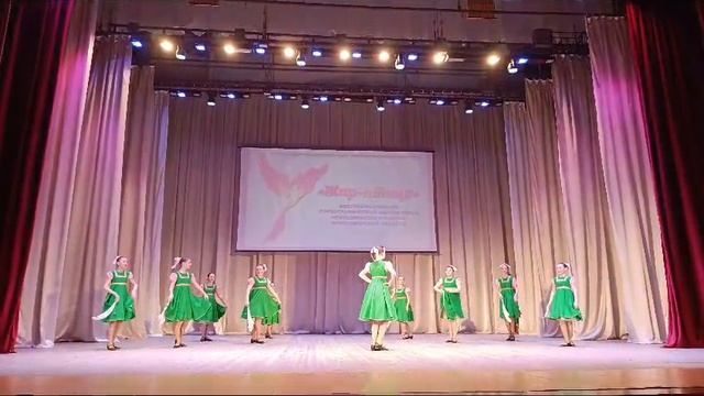 "Попляшем, перепляшем" смотреть онлайн