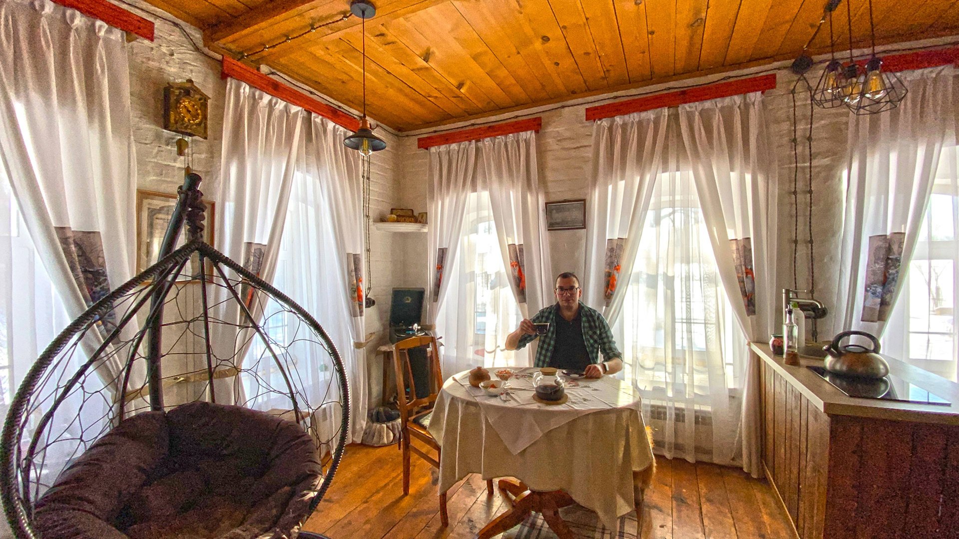 Делаю дом прадеда по-настоящему уютным. Простая жизнь в опустевшей деревне смотреть онлайн