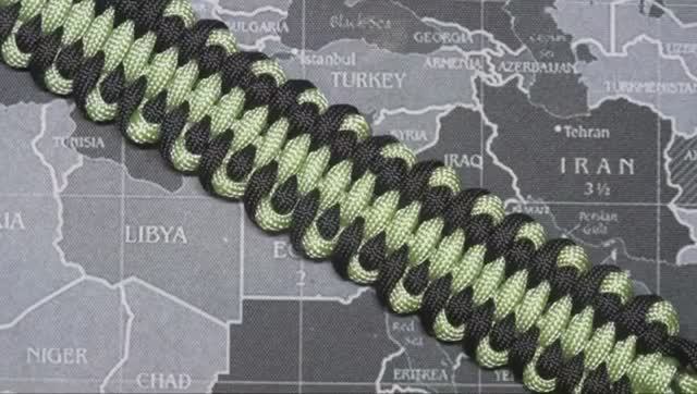 LENGUA DE DRAGON Paracord TUTORIAL - Paracord Bracelet - How To Make Bracelets(360P)