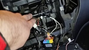 подключение кнопок руля к магнитоле андроид на geely gc6 плюс их обучение.