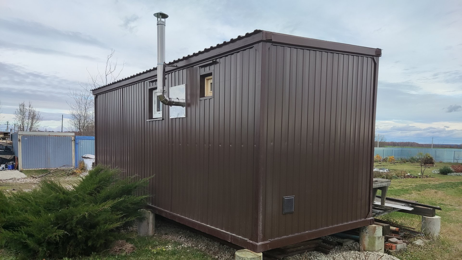 Баня с печью на металлокаркасе блок контейнера, вагончик дачный с утеплением 100мм от производителя