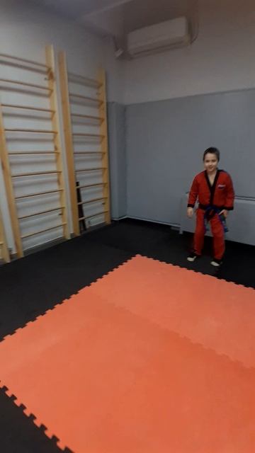 Артём великолепный