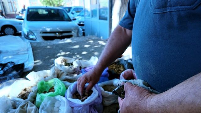 20 ЛЕТ ПЬЮ АЛКОГОЛЬ КАЖДЫЙ ДЕНЬ, травник из Самарканда ЗНАЕТ ОТ ЧЕГО РАК У ЛЮДЕЙ ! смотреть онлайн