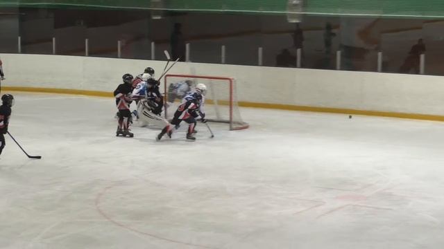 (2006) РОЛИК ПЕРВЫЕ СОСТАВЫ СНЕЖНЫЕ БАРСЫ-БЕЛЫЕ МЕДВЕЛИ СЧЁТ4-8(11.01.2017) смотреть онлайн