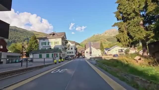 ШВЕЙЦАРСКИЕ АЛЬПЫ 4K Поездка по потрясающим Швейцарским Альпам - Живописное приключение, Часть 2 смотреть онлайн