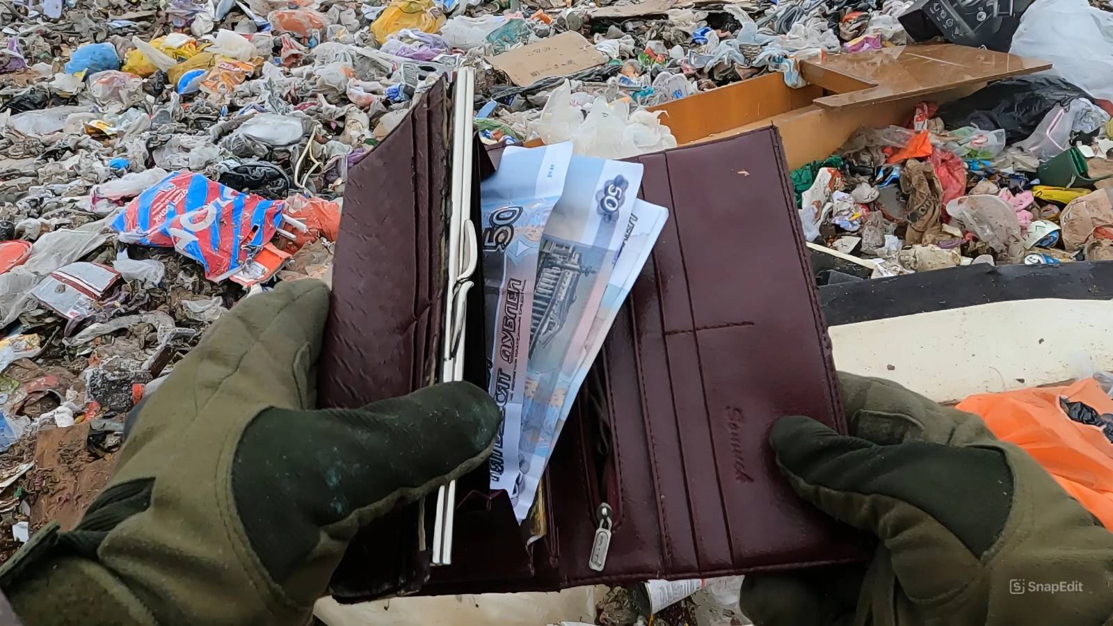 Свалка Раскрыла Секреты - Что Мы Найдем в Мусоре? смотреть онлайн