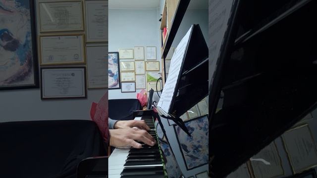 Erik Satie, gnossienne No. 1 смотреть онлайн