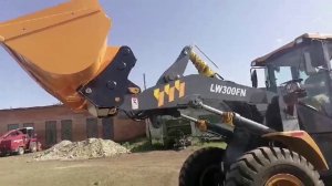Гидравлический быстросъём (квик каплер) на фронтальный погрузчик. Производства «Ковши74»