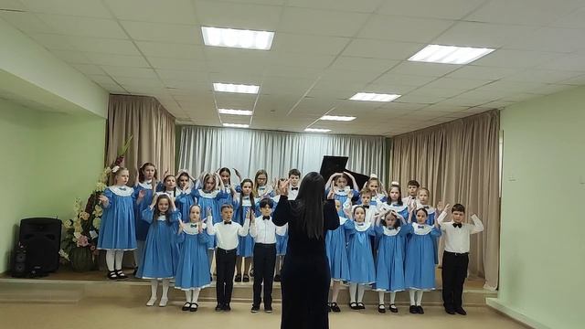 «Веселые чижи» композитор Е. Будкина, слова Д. Хармс. Младший хор «Озорные синкопы»
